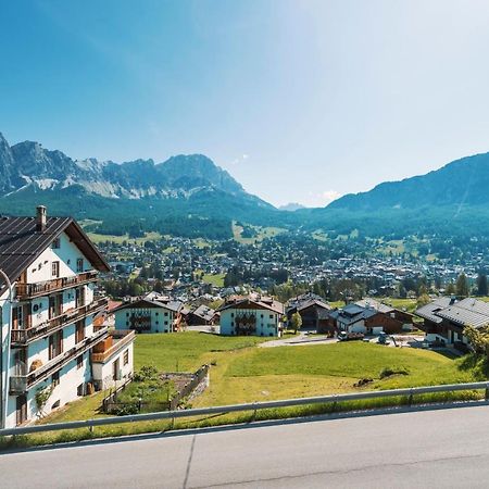 Chalet Socrepes - Dolomiti Skyline Cortina dʼAmpezzo Kültér fotó
