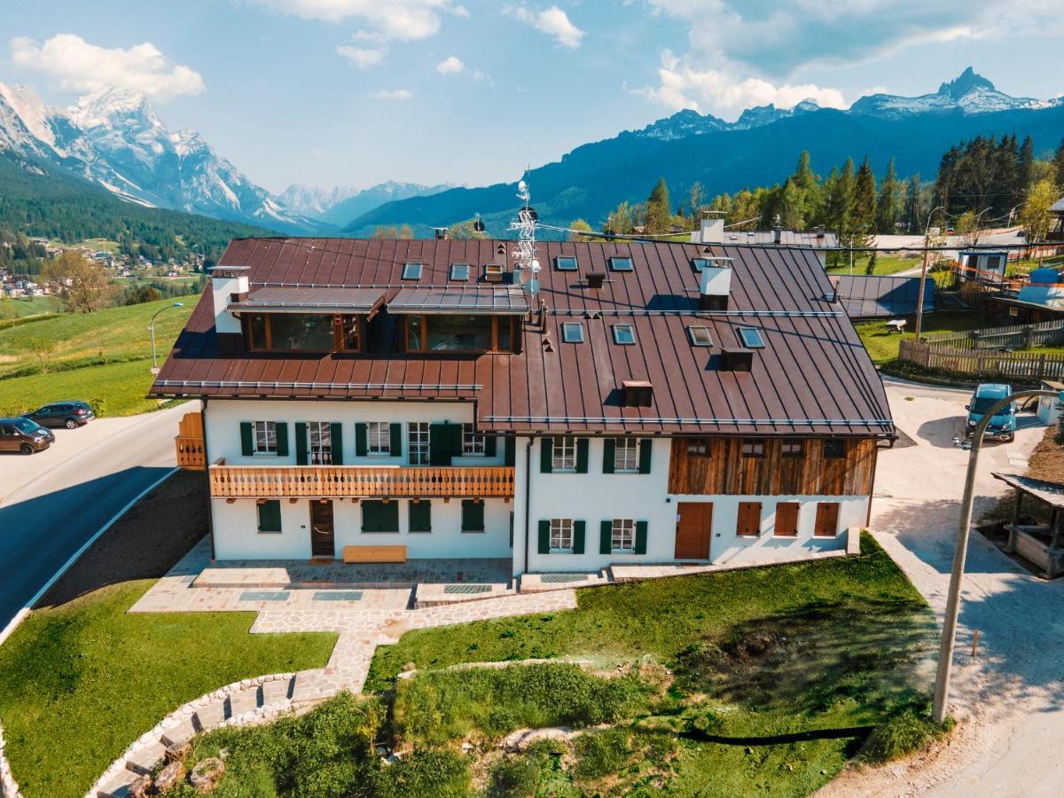 Chalet Socrepes - Dolomiti Skyline Cortina dʼAmpezzo Kültér fotó